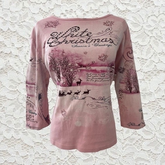 Christopher & Banks Tops - vintage pink graphic christmas quarter‎ sleeve top